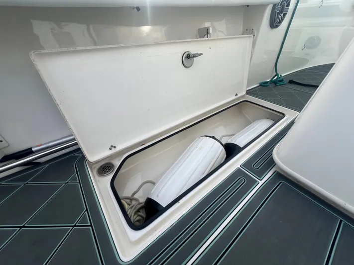 Chaos Yacht Photos Pics 