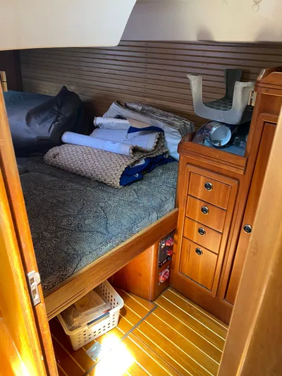 Lion Wings Yacht Photos Pics 