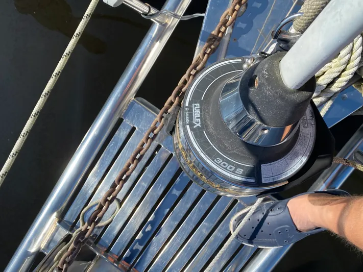 Lion Wings Yacht Photos Pics 