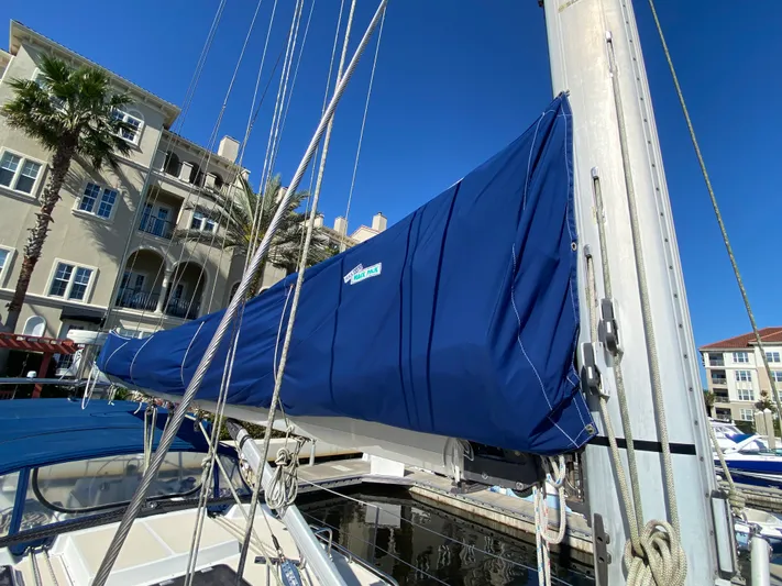 Lion Wings Yacht Photos Pics 