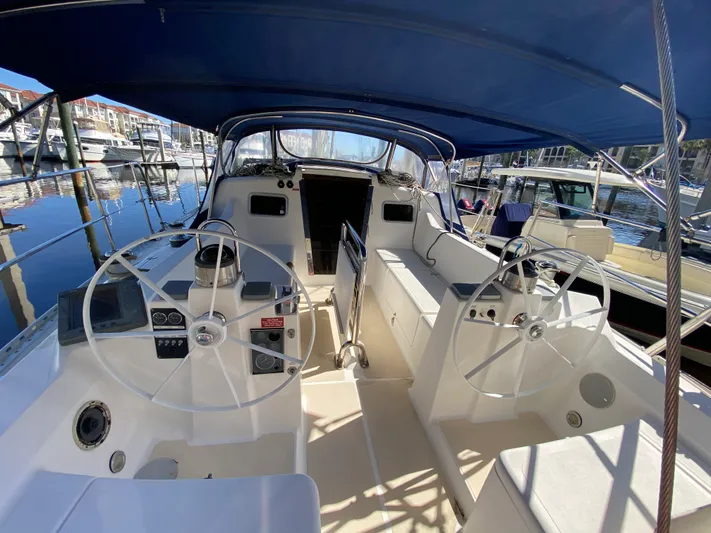 Lion Wings Yacht Photos Pics 