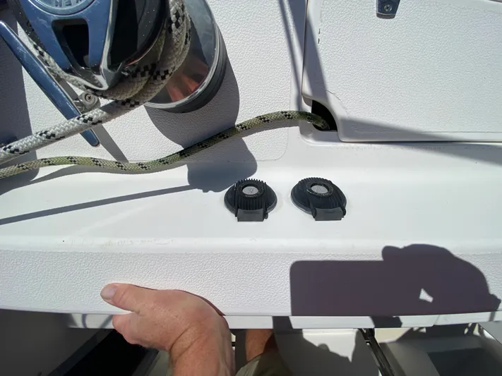 Lion Wings Yacht Photos Pics 