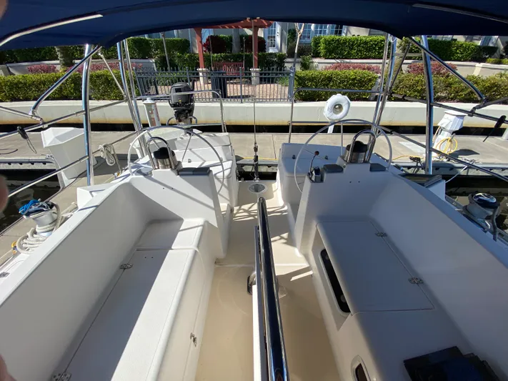 Lion Wings Yacht Photos Pics 