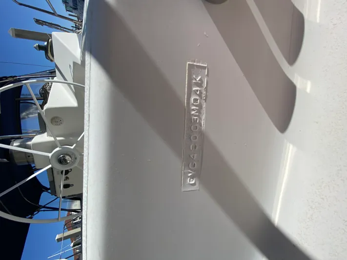 Lion Wings Yacht Photos Pics 