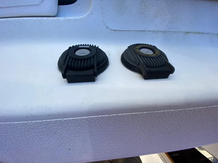 Lion Wings Yacht Photos Pics 