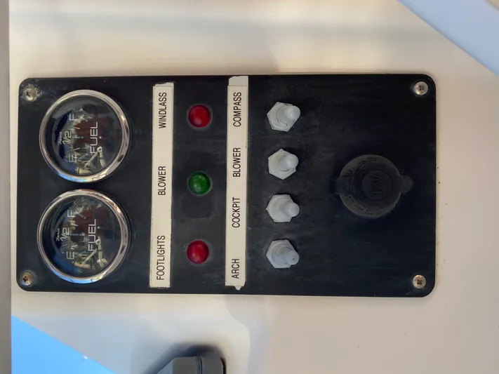 Lion Wings Yacht Photos Pics 