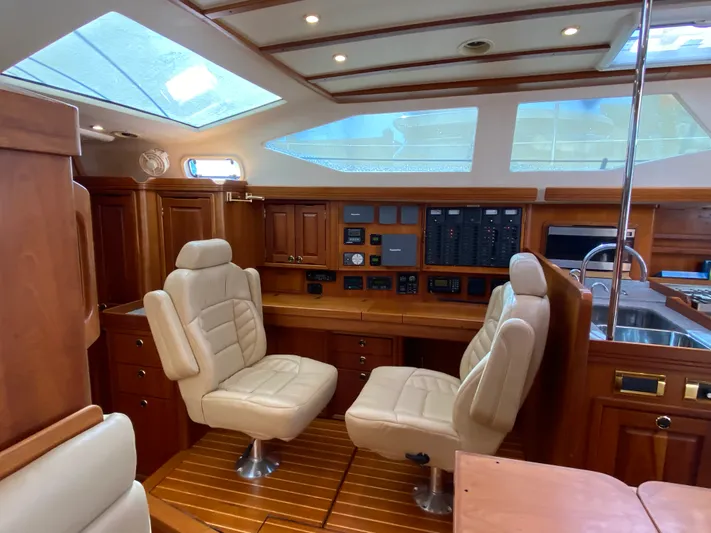 Lion Wings Yacht Photos Pics 