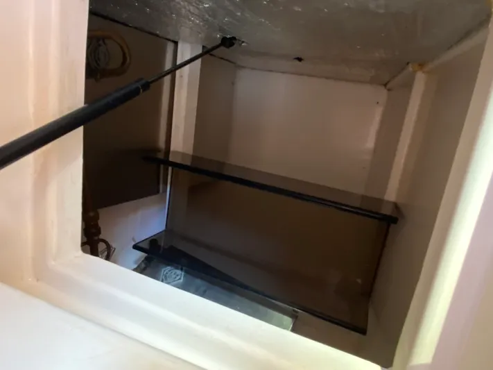 Lion Wings Yacht Photos Pics 