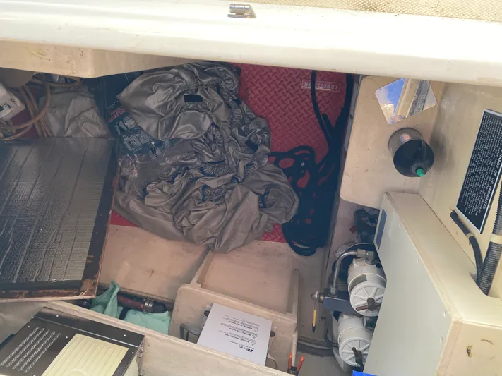 Lion Wings Yacht Photos Pics 