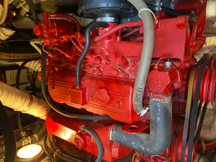 Lion Wings Yacht Photos Pics 