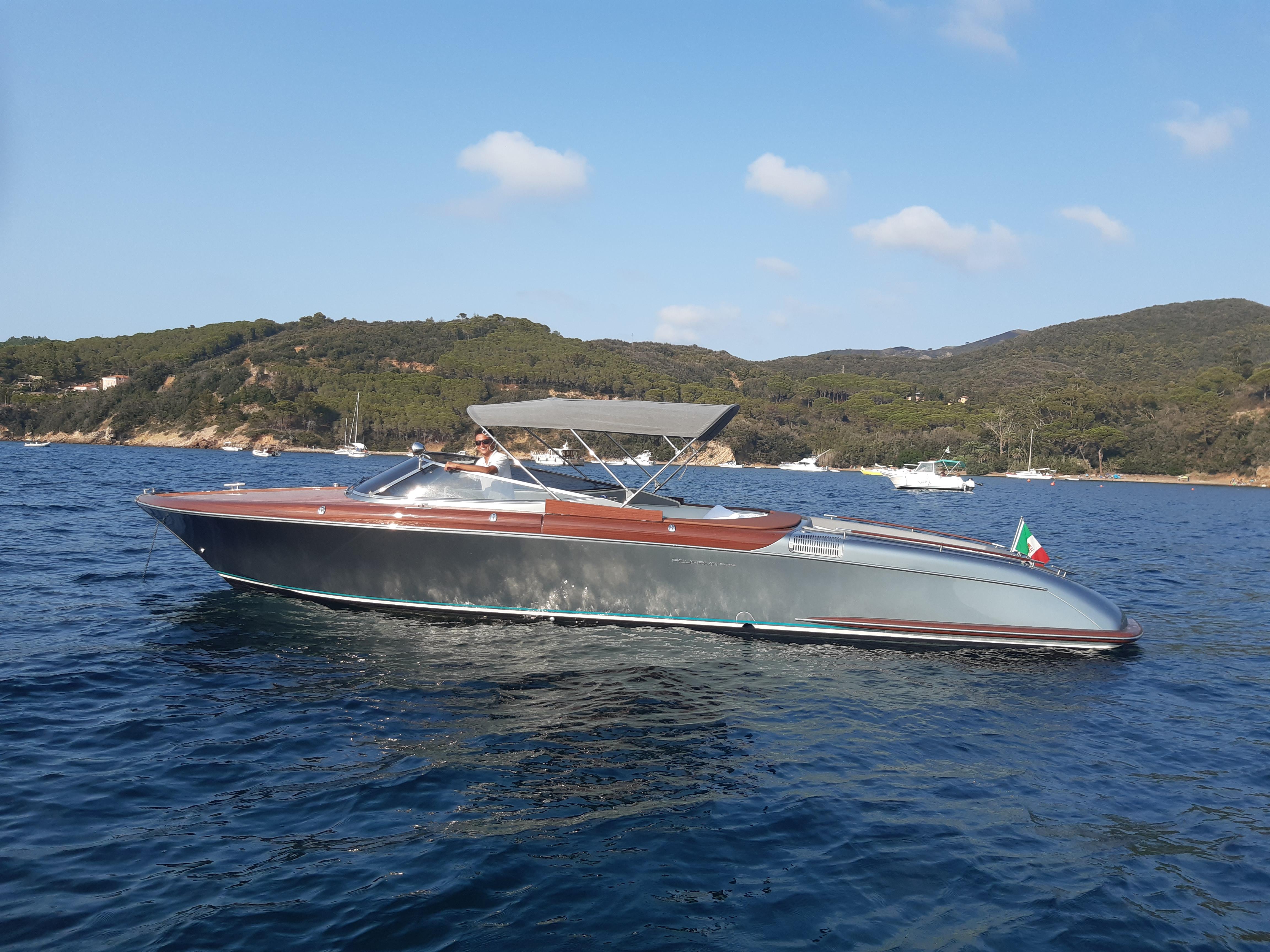 Used 2020 Riva Aquariva Super | YachtFocus