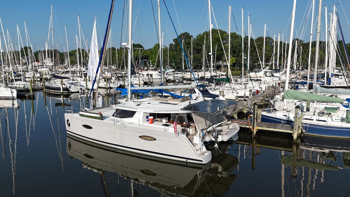 2015 Fountaine Pajot 44 