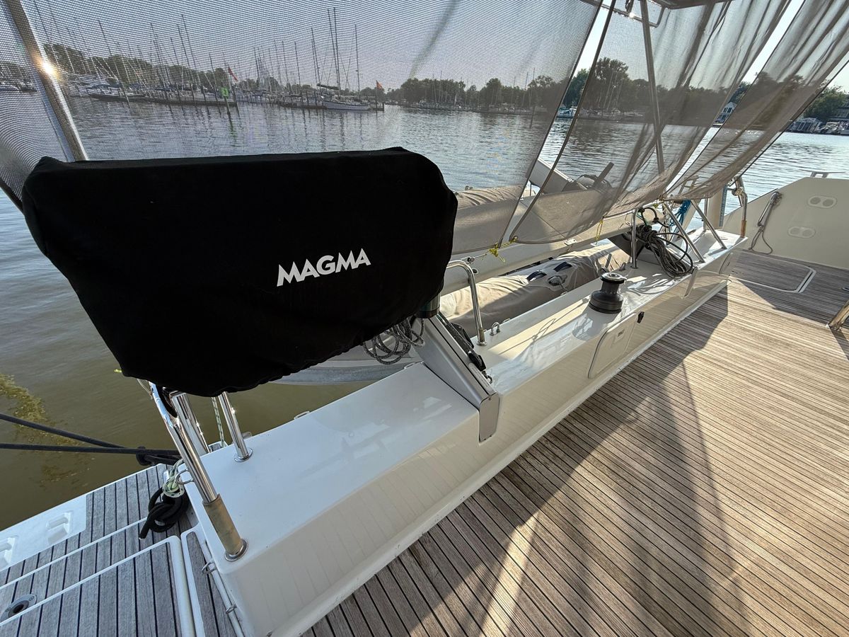 2015 Fountaine Pajot 44 