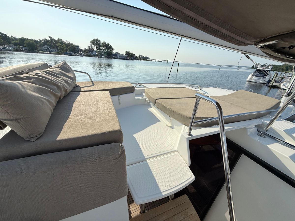 2015 Fountaine Pajot 44 