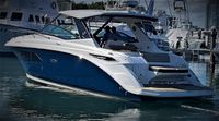 2021 Sea Ray 320 Sundancer