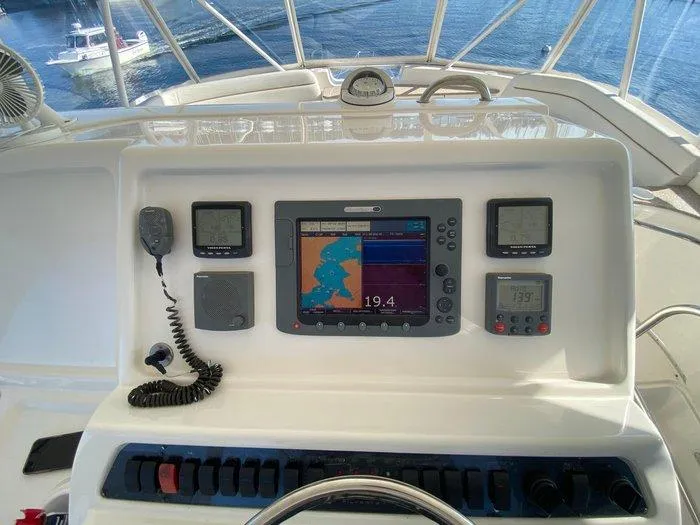 Reelaxing Yacht Photos Pics Silverton 50 Convertible