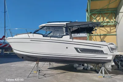 2022 Jeanneau Merry Fisher 795