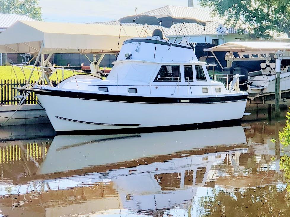 1973 Gulfstar 36 Tricabin Trawler Kaufen - YachtWorld