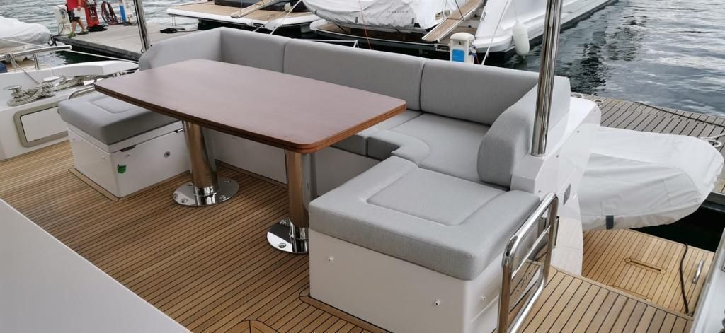 2021 Azimut 74 