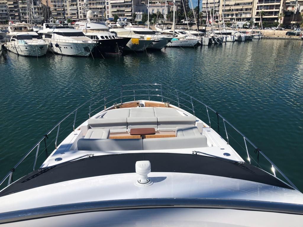 2021 Azimut 74 