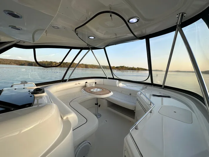  Yacht Photos Pics 2006 Sea Ray 58 Sedan Bridge interior with panoramic water views.