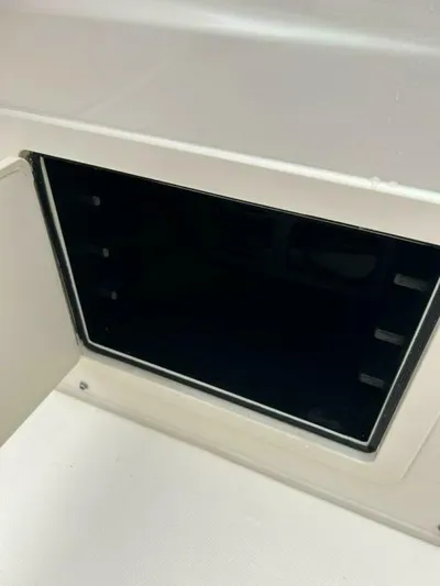  Yacht Photos Pics 2019 Grady-White 306 CANYON boat compartment interior view.