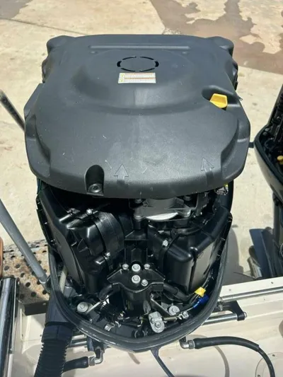  Yacht Photos Pics 2019 Grady-White 306 CANYON boat engine, detailed view.
