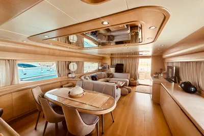 Posillipo 85 Fly