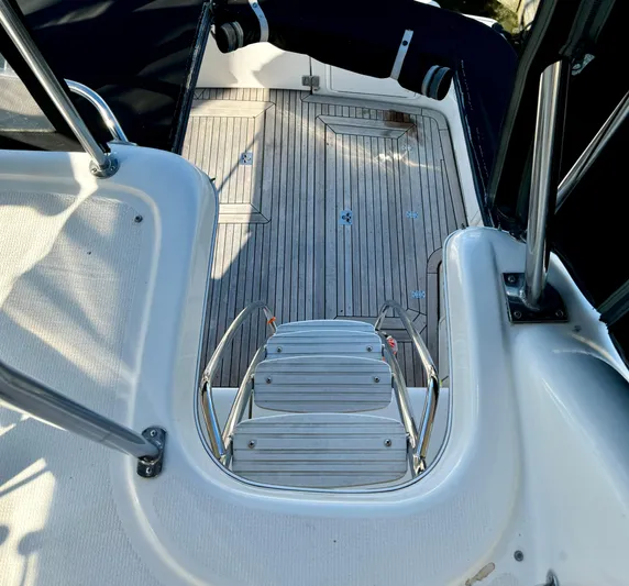 Walkabout Yacht Photos Pics Ladder