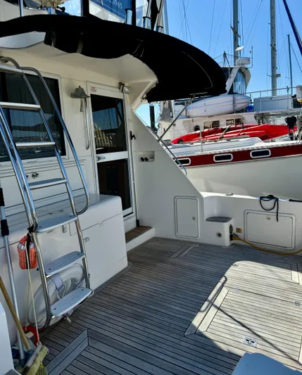 Walkabout Yacht Photos Pics Cockpit Bimimi