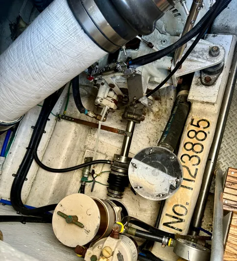 Walkabout Yacht Photos Pics Engine Room Systems