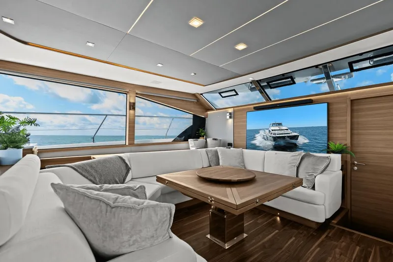 Wanderlust Yacht Photos Pics 