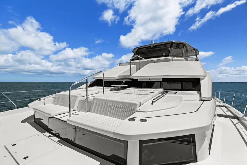 Wanderlust Yacht Photos Pics 