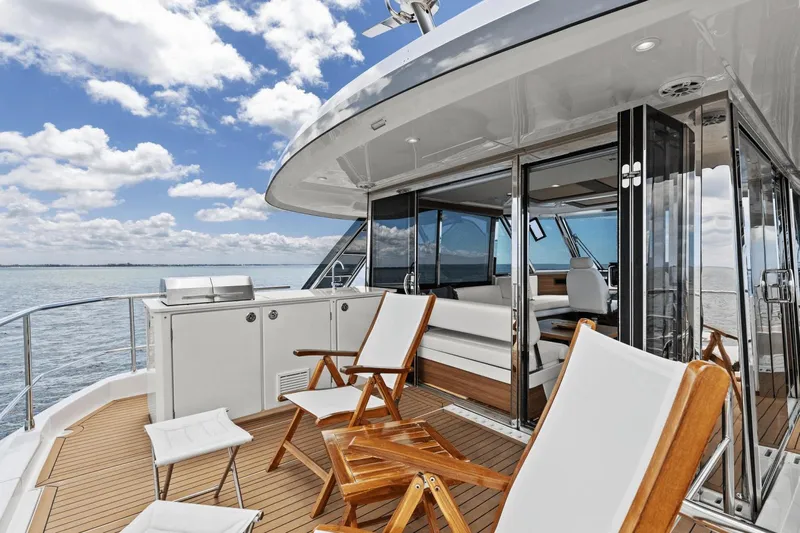 Wanderlust Yacht Photos Pics 