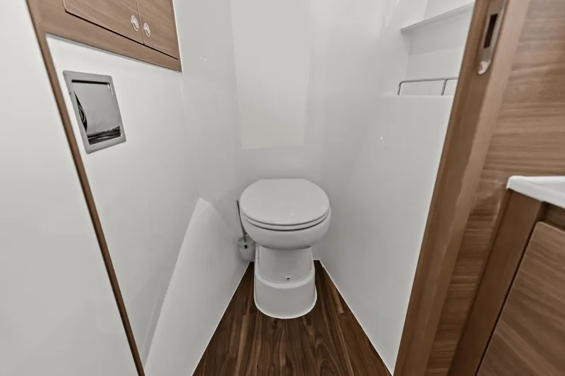 Wanderlust Yacht Photos Pics 