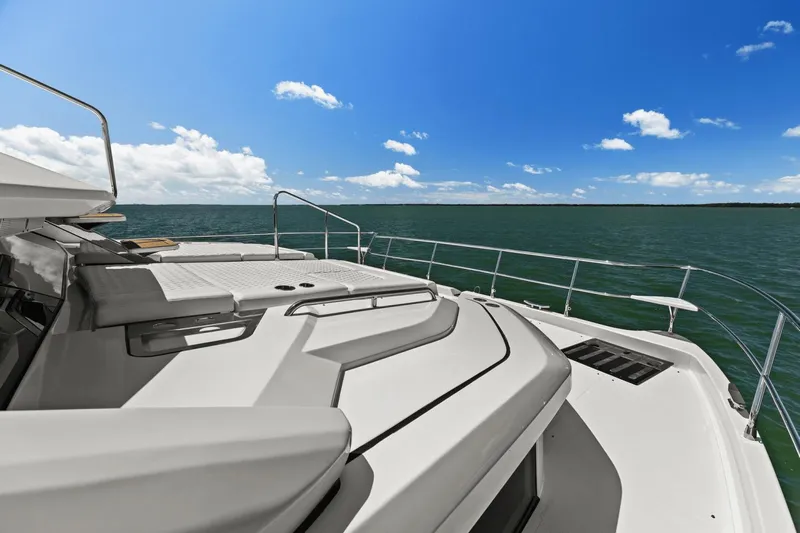 Wanderlust Yacht Photos Pics 