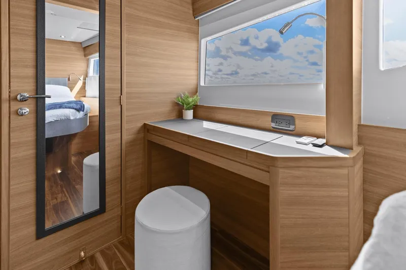 Wanderlust Yacht Photos Pics 