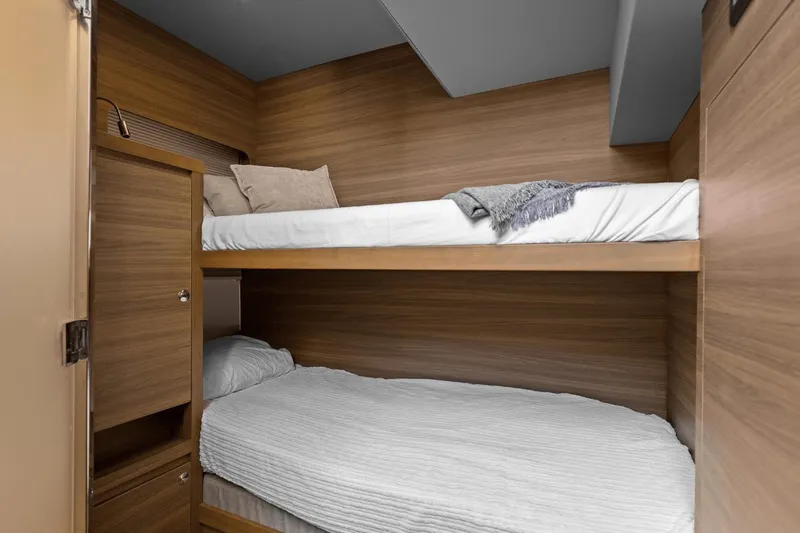 Wanderlust Yacht Photos Pics 