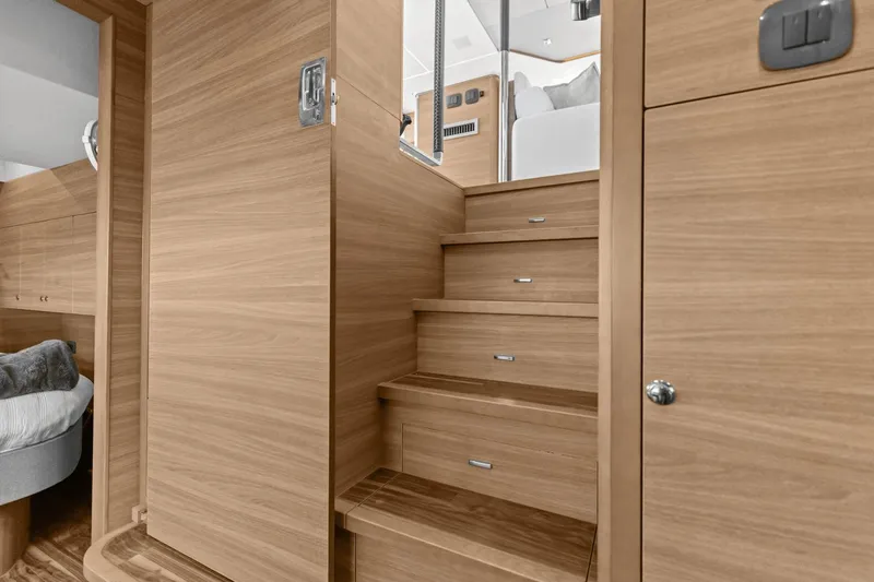 Wanderlust Yacht Photos Pics 