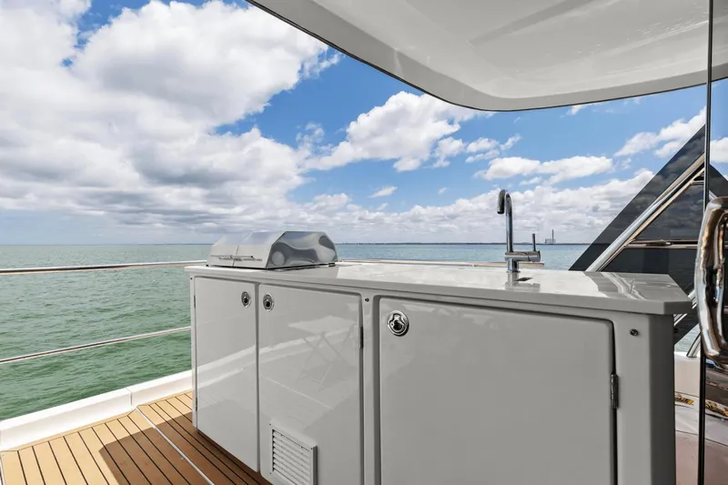 Wanderlust Yacht Photos Pics 