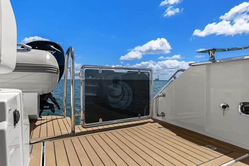 Wanderlust Yacht Photos Pics 