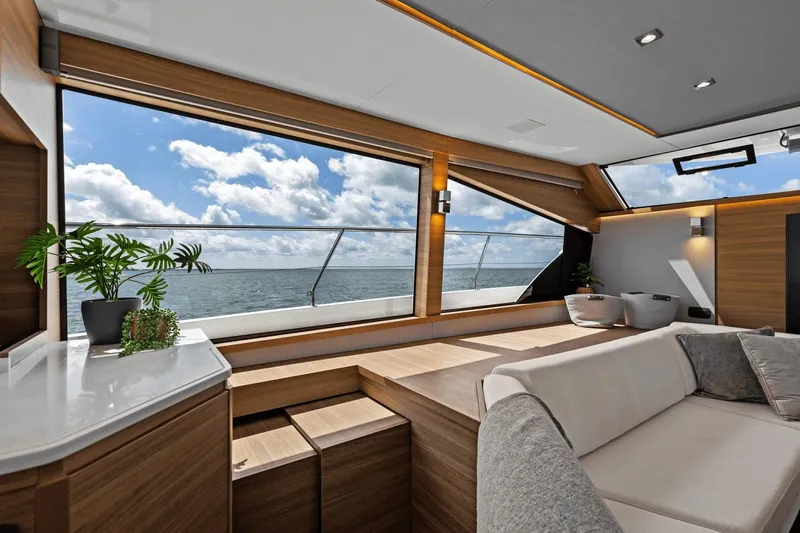 Wanderlust Yacht Photos Pics 