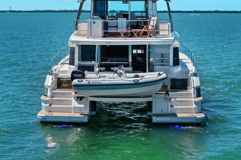 Wanderlust Yacht Photos Pics 