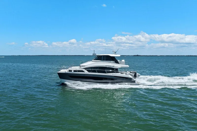 Wanderlust Yacht Photos Pics 