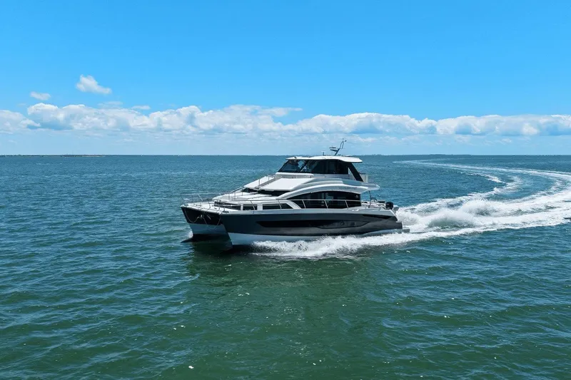 Wanderlust Yacht Photos Pics 