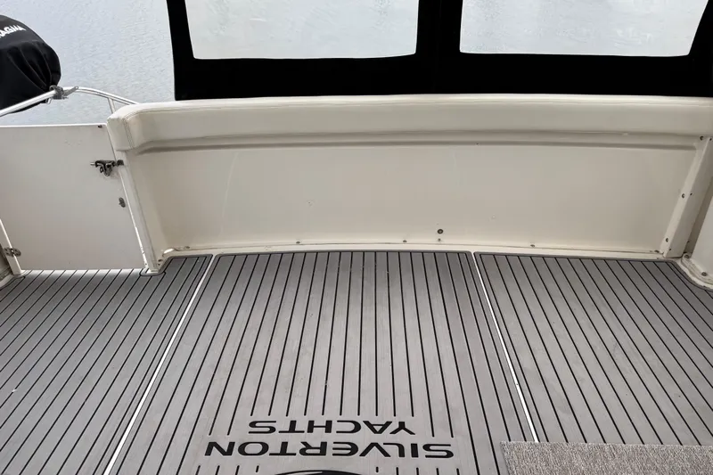  Yacht Photos Pics 2002 Silverton 352 Motor Yacht deck with Silverton Yachts branding.