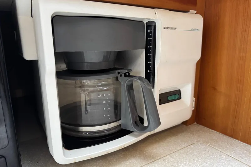  Yacht Photos Pics Built-in Black & Decker coffee maker on 2002 Silverton 352 Motor Yacht.