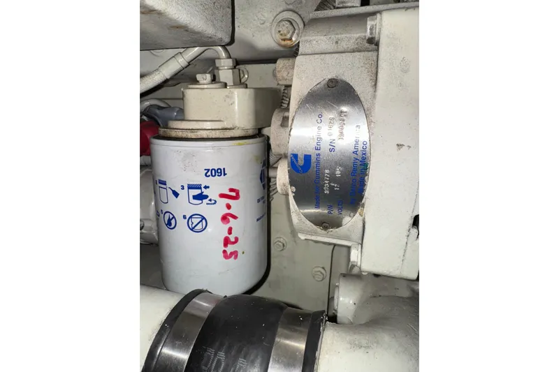  Yacht Photos Pics Engine component of 2002 Silverton 352 Motor Yacht, featuring a Cummins filter.