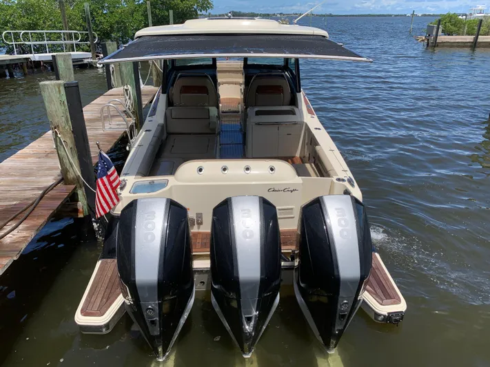  Yacht Photos Pics 2023 CHRIS-CRAFT 35 CALYPSO - Image 11