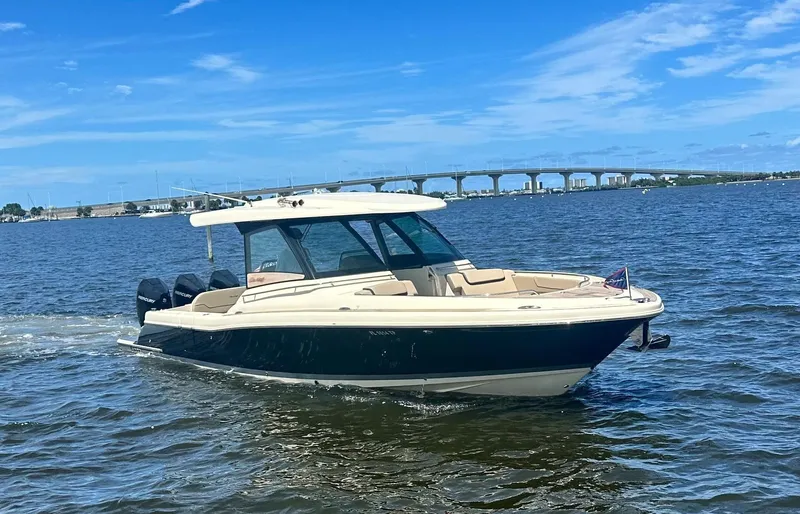  Yacht Photos Pics 2023 CHRIS-CRAFT 35 CALYPSO - Image 6